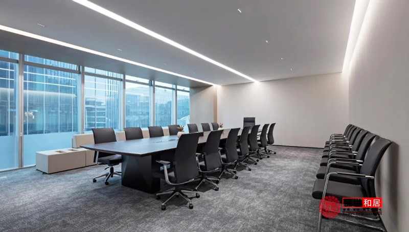 260平米辦公室裝修：實現功能與美學的完美融合